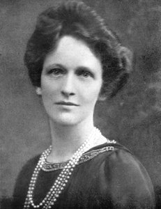 Lady Astor 1879-1964, política británica nacida en América, 1926