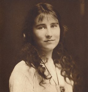 Lady Elizabeth Bowes-Lyon de niña, c1917, 1937 de Unbekannt