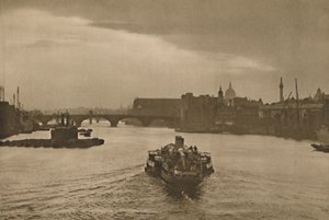 Londres-en-el-Mar: El barco de excursión diario se dirige hacia el atardecer en su regreso de Margate, c1935 de Unbekannt