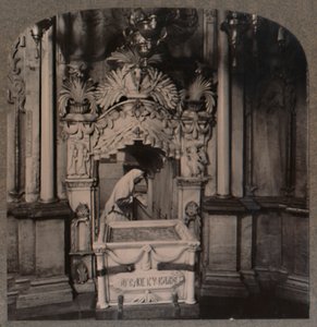 Mirando desde la Capilla del Ángel, al Santo Sepulcro, Jerusalén de Unbekannt