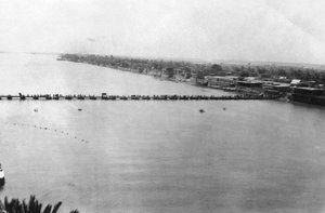 Puente de pontones inferior, Bagdad, Mesopotamia, Primera Guerra Mundial, 1918 de Unbekannt