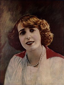 Mademoiselle Mistinguett, 1913 de Unbekannt