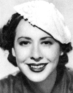 Mae Clarke, actriz estadounidense, 1934-1935