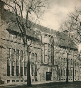 Fachada Principal, Banco de Róterdam, La Haya, 1920