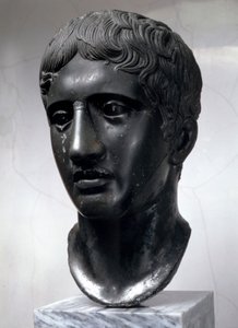 Cabeza de mármol de Doryphoros, copia romana del original de Policleto, c. 450-440 a.C. de Unbekannt