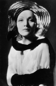Marlene Dietrich 1901-1992, actriz, cantante y animadora germano-estadounidense, siglo XX de Unbekannt
