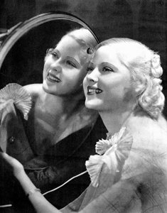Mary Carlisle, actriz y cantante estadounidense, 1934-1935 de Unbekannt