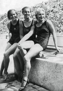 Medallistas del evento de plataforma de clavados femeninos, Olimpiadas de Berlín, 1936 de Unbekannt