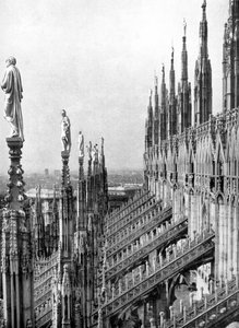 Catedral de Milán, Italia, 1926