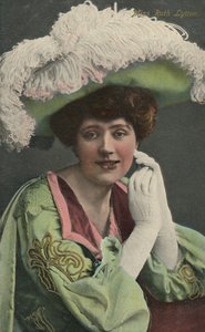 Señorita Ruth Lytton, 1875-1939, c. 1930 de Unbekannt