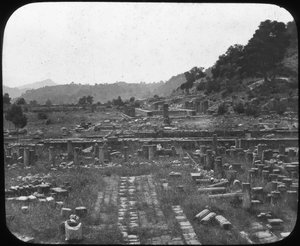 Monte Kronos y Templo de Hera, Olimpia, Grecia