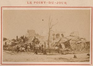 Municipio de París (1871): vista de las ruinas en el distrito de Point-du-Jour en París en mayo de 1871 de Unbekannt