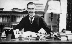 Neville Chamberlain 1869-1940, primer ministro británico, c1930s de Unbekannt
