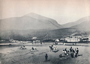 Newcastle, Co. Down. - La Playa, con Slieve Donard, 1895 de Unbekannt