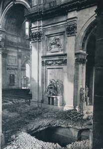 Transepto norte de la Catedral de San Pablo después del bombardeo, 1941 de Unbekannt