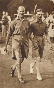 A nadar, c1927 1937 de Unbekannt