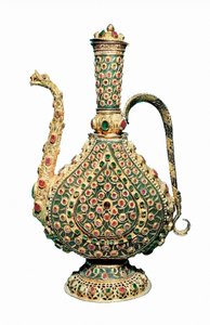 Arte otomano: jarra de oro, incrustada con piedras preciosas. Orfebrería del siglo XVII. de Unbekannt