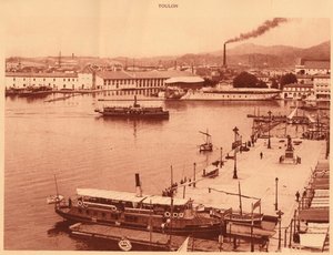 Panorama de los muelles en Toulon