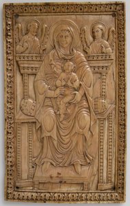 Placa con Virgen entronizada y Niño, Carolingio, 850-875 de Unbekannt