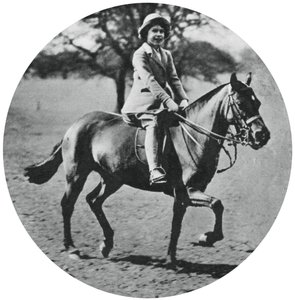 La Princesa Isabel a caballo, Windsor Great Park, 1935, 1937 de Unbekannt