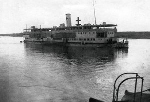 Barco fluvial de la Cruz Roja subiendo el río Tigris, Mesopotamia, Primera Guerra Mundial, 1918 de Unbekannt