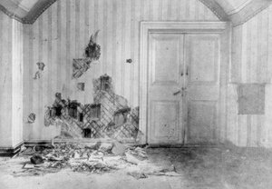 Habitación donde fueron ejecutados el Zar Nicolás II y su familia, Ekaterimburgo, Rusia, 17 de julio de 1918 de Unbekannt