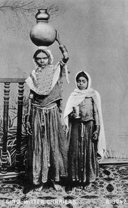 Portadores de agua de Sindh, India, 1917 de Unbekannt