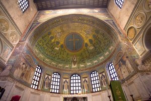 Iglesia de San Apolinar Nuevo, mosaico, Rávena, Italia (foto)