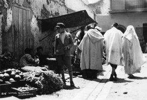 Escena de calle, Casablanca, Marruecos, c1920s-c1930s