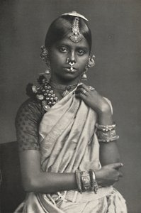 Tamulin con Joyas, 1926 de Unbekannt