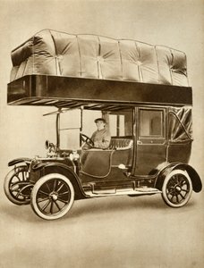 Taxi con dispositivo de bolsa de gas en el techo especialmente adaptado, 1914-1918, 1935 de Unbekannt
