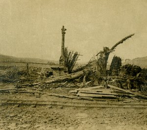 El Calvario en Les Éparges, norte de Francia, c. 1914-c. 1918 de Unbekannt