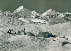 El campamento bajo Jongsong La, c. 1903 de Unbekannt
