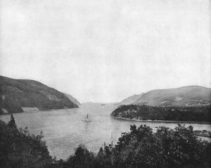 El río Hudson en West Point, Estado de Nueva York, EE.UU., c1900 de Unbekannt