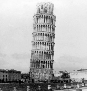 La Torre Inclinada de Pisa, Italia, 1892