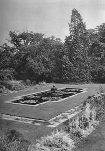 La Fuente de los Lirios, The White Lodge, Richmond, 1926