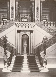 La escalera de la Biblioteca Nacional, 1914