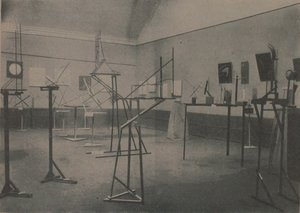 La exposición OBMOKhU, 1921
