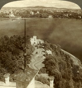 Los jardines reales de Oscarshal y Christiania, desde el castillo, Noruega, c. 1905 de Unbekannt