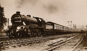 El tren barco S.R. Dover, remolcado por Sir Gawain, una locomotora tipo Rey Arturo, c1930