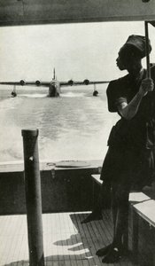 La sombra se mueve hacia el este, c1939-c1944, 1946