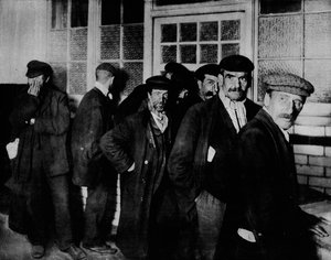 Los desempleados e inempleables, c1911, 1911 de Unbekannt