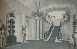 El elegante vestíbulo de la escalera en la residencia del Primer Lord en el Almirantazgo, 1937 de Unbekannt