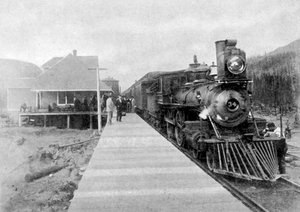 El primer tren transcontinental regular en Fernie, Columbia Británica, Canadá, 1886 1951 de Unbekannt
