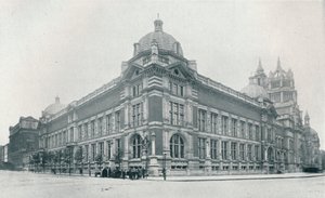 El nuevo Museo Victoria y Albert inaugurado el 26 de junio de 1909, c1909 de Unbekannt