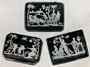 Tres cajas de rapé Pique, 1920