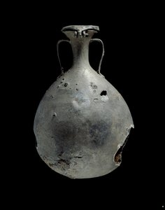 Frasco de aleación de estaño y plomo con tapa, XVIII Dinastía c1540 a.C.-c1292 a.C. de Unbekannt