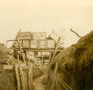 Trincheras cerca de Les Éparges, norte de Francia, c. 1914-c. 1918 de Unbekannt