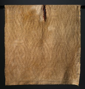 Túnica con serpientes bicéfalas, 400-200 a.C.
