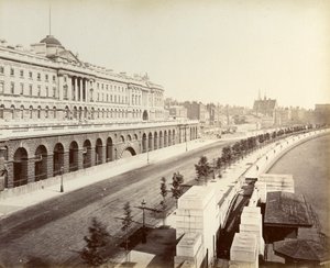 Victoria Embankment, mostrando Somerset House, Londres, 1887 de Unbekannt